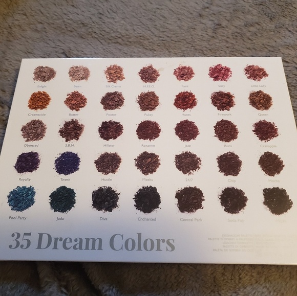 Jaclyn Hill palette - Picture 2 of 4